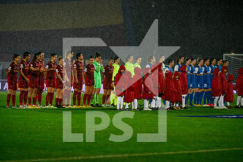 2022-12-16 - Line up during the UEFA Women’s Champions League 2022/23 match between AS Roma vs SKN St. Polten at the Domenico Francioni stadium Latina on 16 December 2022. - AS ROMA VS SKN ST. POLTEN - UEFA CHAMPIONS LEAGUE WOMEN - SOCCER