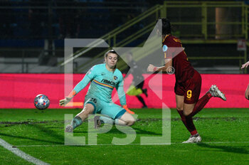 2022-12-16 - Valentina Giacinti (AS Roma Women)  goal 2-0 during the UEFA Women’s Champions League 2022/23 match between AS Roma vs SKN St. Polten at the Domenico Francioni stadium Latina on 16 December 2022. - AS ROMA VS SKN ST. POLTEN - UEFA CHAMPIONS LEAGUE WOMEN - SOCCER