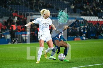 2022-12-16 - Sofie Svava of Madrid and Kadidiatou Diani of PSG during the UEFA Women's Champions League, Group A football match between Paris Saint-Germain and Real Madrid on December 16, 2022 at Parc des Princes stadium in Paris, France - FOOTBALL - WOMEN'S CHAMPIONS LEAGUE - PARIS SG V REAL MADRID - UEFA CHAMPIONS LEAGUE WOMEN - SOCCER