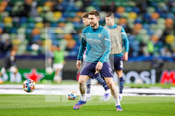 2022-02-15 - Aymeric Laporte (14) of Manchester City warms up during the UEFA Champions League, round of 16, 1st leg football match between Sporting Lisbon and Manchester City on February 15 2022 at Estadio Jose Alvalade in Lisbon, Portugal - SPORTING LISBON VS MANCHESTER CITY - UEFA CHAMPIONS LEAGUE - SOCCER