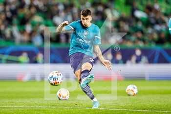2022-02-15 - Joao Cancelo (27) of Manchester City warms up during the UEFA Champions League, round of 16, 1st leg football match between Sporting Lisbon and Manchester City on February 15 2022 at Estadio Jose Alvalade in Lisbon, Portugal - SPORTING LISBON VS MANCHESTER CITY - UEFA CHAMPIONS LEAGUE - SOCCER