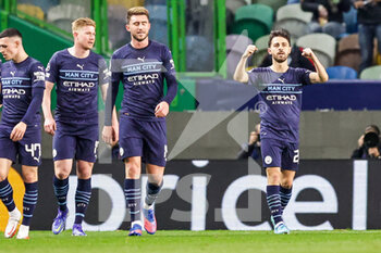 2022-02-15 - Bernardo Silva (20) of Manchester City scores a goal and celebrates 0-2 during the UEFA Champions League, round of 16, 1st leg football match between Sporting Lisbon and Manchester City on February 15 2022 at Estadio Jose Alvalade in Lisbon, Portugal - SPORTING LISBON VS MANCHESTER CITY - UEFA CHAMPIONS LEAGUE - SOCCER