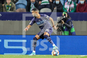 2022-02-15 - Riyad Mahrez (26) of Manchester City during the UEFA Champions League, round of 16, 1st leg football match between Sporting Lisbon and Manchester City on February 15 2022 at Estadio Jose Alvalade in Lisbon, Portugal - SPORTING LISBON VS MANCHESTER CITY - UEFA CHAMPIONS LEAGUE - SOCCER