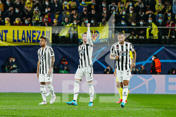 2022-02-22 - Dusan Vlahovic of Juventus celebrates a goal 0-1 during the UEFA Champions League, round of 16, 1st leg football match between Villarreal CF and Juventus FC on February 22, 2022 at the Ceramica Stadium in Vila-real, Spain - VILLARREAL CF VS JUVENTUS FC - UEFA CHAMPIONS LEAGUE - SOCCER