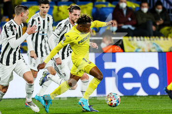 2022-02-22 - Samu Chukwueze of Villarreal during the UEFA Champions League, round of 16, 1st leg football match between Villarreal CF and Juventus FC on February 22, 2022 at the Ceramica Stadium in Vila-real, Spain - VILLARREAL CF VS JUVENTUS FC - UEFA CHAMPIONS LEAGUE - SOCCER