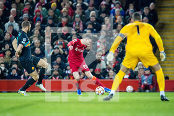 2022-03-08 - Liverpool defender Andrew Robertson (26) crosses the ball during the UEFA Champions League, Round of 16, 2nd leg football match between Liverpool and FC Internazionale on March 8, 2022 at Anfield stadium in Liverpool, England - LIVERPOOL VS FC INTERNAZIONALE - UEFA CHAMPIONS LEAGUE - SOCCER