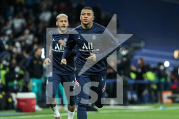 2022-03-09 - Kylian Mbappe of PSG warms up during the UEFA Champions League, Round of 16, 2nd leg football match between Real Madrid and Paris Saint-Germain on March 9, 2022 at Santiago Bernabeu stadium in Madrid, Spain - REAL MADRID VS PARIS SAINT-GERMAIN - UEFA CHAMPIONS LEAGUE - SOCCER
