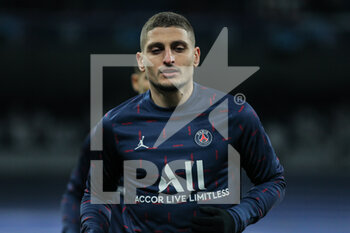 2022-03-09 - Marco Verratti of PSG warms up during the UEFA Champions League, Round of 16, 2nd leg football match between Real Madrid and Paris Saint-Germain on March 9, 2022 at Santiago Bernabeu stadium in Madrid, Spain - REAL MADRID VS PARIS SAINT-GERMAIN - UEFA CHAMPIONS LEAGUE - SOCCER