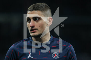 2022-03-09 - Marco Verratti of PSG warms up during the UEFA Champions League, Round of 16, 2nd leg football match between Real Madrid and Paris Saint-Germain on March 9, 2022 at Santiago Bernabeu stadium in Madrid, Spain - REAL MADRID VS PARIS SAINT-GERMAIN - UEFA CHAMPIONS LEAGUE - SOCCER