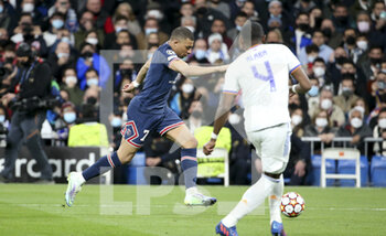 2022-03-09 - Kylian Mbappe of PSG during the UEFA Champions League, Round of 16, 2nd leg football match between Real Madrid and Paris Saint-Germain (PSG) on March 9, 2022 at Santiago Bernabeu stadium in Madrid, Spain - REAL MADRID VS PARIS SAINT-GERMAIN - UEFA CHAMPIONS LEAGUE - SOCCER