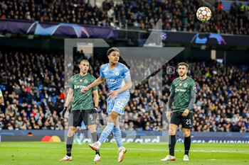 2022-03-09 - CJ Egan-Riley (56) of Manchester City heads clear during the UEFA Champions League, Round of 16, 2nd leg football match between Manchester City and Sporting Lisbon on March 9, 2022 at the Etihad Stadium in Manchester, England - MANCHESTER CITY VS SPORTING LISBON - UEFA CHAMPIONS LEAGUE - SOCCER