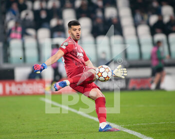 2022-03-16 - Geronimo Rulli of Villareal Cf during the UEFA Champions League, Round of 16, 2nd leg football match between Juventus FC and Villarreal CF on March 16, 2022 at Allianz Stadium in Turin, Italy - JUVENTUS FC VS VILLAREAL FC - UEFA CHAMPIONS LEAGUE - SOCCER