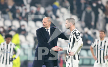 2022-03-16 - Coach Massimiliano Allegri of Juventus Fc and Mattia De Sciglio of Juventus Fc during the UEFA Champions League, Round of 16, 2nd leg football match between Juventus FC and Villarreal CF on March 16, 2022 at Allianz Stadium in Turin, Italy - JUVENTUS FC VS VILLAREAL FC - UEFA CHAMPIONS LEAGUE - SOCCER