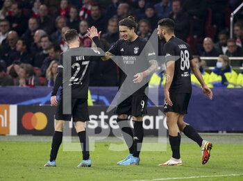 2022-03-15 - Darwin Nunez of Benfica celebrates his winning goal with Rafa Silva, Goncalo Ramos during the UEFA Champions League, Round of 16, 2nd leg football match between AFC AJAX Amsterdam and SL Benfica Lisbon on March 15, 2022 at Johan Cruijff ArenA in Amsterdam, Netherlands - AFC AJAX AMSTERDAM VS SL BENFICA LISBON - UEFA CHAMPIONS LEAGUE - SOCCER