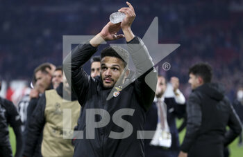 2022-03-15 - Goncalo Ramos of Benfica and teammates celebrate the victory and the qualification following the UEFA Champions League, Round of 16, 2nd leg football match between AFC AJAX Amsterdam and SL Benfica Lisbon on March 15, 2022 at Johan Cruijff ArenA in Amsterdam, Netherlands - AFC AJAX AMSTERDAM VS SL BENFICA LISBON - UEFA CHAMPIONS LEAGUE - SOCCER