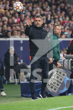 2022-03-16 - Jocelyn Gouvennec coach Losc during the UEFA Champions League, Round of 16, 2nd leg football match between LOSC Lille and Chelsea on March 16, 2022 at Pierre Mauroy stadium in Villeneuve-d'Ascq, France - LOSC LILLE VS CHELSEA - UEFA CHAMPIONS LEAGUE - SOCCER