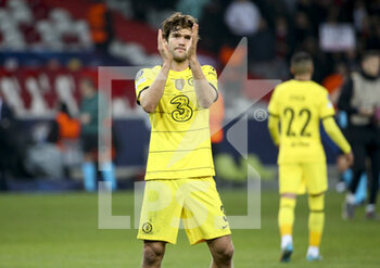 2022-03-16 - Marcos Alonso of Chelsea celebrates the victory and the qualification following the UEFA Champions League, Round of 16, 2nd leg football match between Lille OSC (LOSC) and Chelsea on March 16, 2022 at Stade Pierre Mauroy in Villeneuve-d'Ascq near Lille, France - LOSC LILLE VS CHELSEA - UEFA CHAMPIONS LEAGUE - SOCCER