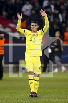 2022-03-16 - Thiago Silva of Chelsea celebrates the victory and the qualification following the UEFA Champions League, Round of 16, 2nd leg football match between Lille OSC (LOSC) and Chelsea on March 16, 2022 at Stade Pierre Mauroy in Villeneuve-d'Ascq near Lille, France - LOSC LILLE VS CHELSEA - UEFA CHAMPIONS LEAGUE - SOCCER