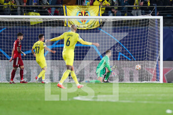 2022-04-06 - Second goal for Villareal thanks to a cross of Francis Coquelin (Villarreal CF), but it was disallowed by the VAR
 - VILLARREAL FC VS BAYERN MUNICH - UEFA CHAMPIONS LEAGUE - SOCCER