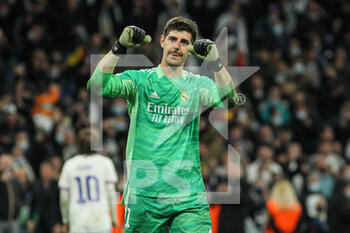 2022-04-12 - Thibaut Courtois of Real Madrid celebrates the victory during the UEFA Champions League, Quarter-finals, 2nd leg football match between Real Madrid and Chelsea on april 12, 2022 at Santiago Bernabeu stadium in Madrid, Spain - REAL MADRID VS CHELSEA - UEFA CHAMPIONS LEAGUE - SOCCER