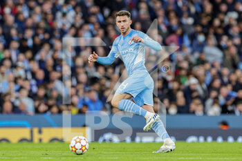 2022-04-26 - Aymeric Laporte (14) of Manchester City during the UEFA Champions League, Semi-finals, 1st leg football match between Manchester City and Real Madrid on April 26, 2022 at the Etihad Stadium in Manchester, England - MANCHESTER CITY VS REAL MADRID - UEFA CHAMPIONS LEAGUE - SOCCER