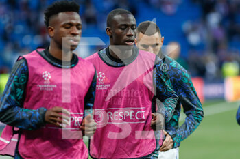 2022-05-04 - Ferland Mendy of Real Madrid warms up during the UEFA Champions League, Semi-finals, 2nd leg football match between Real Madrid and Manchester City on May 4, 2022 at the Santiago Bernabeu Stadium in Madrid, Spain - REAL MADRID VS MANCHESTER CITY - UEFA CHAMPIONS LEAGUE - SOCCER