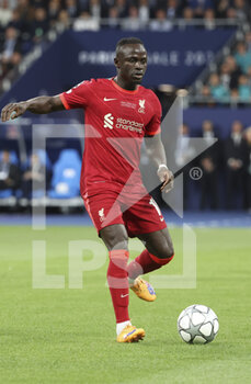 2022-05-28 - Sadio Mane of Liverpool during the UEFA Champions League Final football match between Liverpool FC and Real Madrid CF on May 28, 2022 at Stade de France in Saint-Denis near Paris, France - FOOTBALL - CHAMPIONS LEAGUE - FINAL - LIVERPOOL V REAL MADRID - UEFA CHAMPIONS LEAGUE - SOCCER