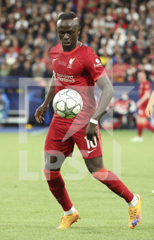 2022-05-28 - Sadio Mane of Liverpool , Eder Militao of Real Madrid during the UEFA Champions League Final football match between Liverpool FC and Real Madrid CF on May 28, 2022 at Stade de France in Saint-Denis near Paris, France - FOOTBALL - CHAMPIONS LEAGUE - FINAL - LIVERPOOL V REAL MADRID - UEFA CHAMPIONS LEAGUE - SOCCER
