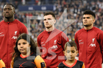 2022-05-28 - PARIS, FRANCE - MAY 28: Andy Robertson of Liverpool (C) getting into the field during the UEFA Champions League final match between Liverpool FC and Real Madrid at Stade de France on May 28, 2022 in Paris, France. - LIVERPOOL FC V REAL MADRID - UEFA CHAMPIONS LEAGUE FINAL 2021/22 - UEFA CHAMPIONS LEAGUE - SOCCER