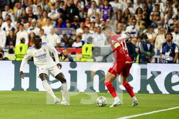 2022-05-28 - PARIS, FRANCE - MAY 28: Jordan Henderson of Liverpool (R) plays against Ferland Mendy of Real Madrid CF (L) during the UEFA Champions League final match between Liverpool FC and Real Madrid at Stade de France on May 28, 2022 in Paris, France. - LIVERPOOL FC V REAL MADRID - UEFA CHAMPIONS LEAGUE FINAL 2021/22 - UEFA CHAMPIONS LEAGUE - SOCCER