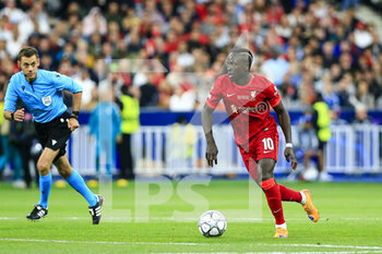 2022-05-28 - PARIS, FRANCE - MAY 28: Sadio Mané of Liverpool in action during the UEFA Champions League final match between Liverpool FC and Real Madrid at Stade de France on May 28, 2022 in Paris, France. - LIVERPOOL FC V REAL MADRID - UEFA CHAMPIONS LEAGUE FINAL 2021/22 - UEFA CHAMPIONS LEAGUE - SOCCER