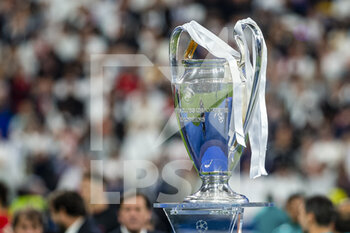 2022-05-28 - PARIS, FRANCE - MAY 28: UEFA Champions League Trophy displayed at Stade de France during the UEFA Champions League final match between Liverpool FC and Real Madrid on May 28, 2022 in Paris, France. - LIVERPOOL FC V REAL MADRID - UEFA CHAMPIONS LEAGUE FINAL 2021/22 - UEFA CHAMPIONS LEAGUE - SOCCER