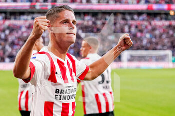 2022-08-09 - Joey Veerman of PSV Eindhoven celebrates after scoring his teams first goal during the UEFA Champions League, Third qualifying round, 2nd leg football match between PSV Eindhoven and AS Monaco on August 9, 2022 at Philips Stadion in Eindhoven, Netherlands - FOOTBALL - CHAMPIONS LEAGUE - PSV EINDHOVEN V MONACO - UEFA CHAMPIONS LEAGUE - SOCCER
