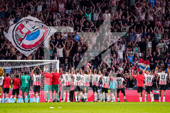 2022-08-09 - Players of PSV Eindhoven celebrate with fans at full time during the UEFA Champions League, Third qualifying round, 2nd leg football match between PSV Eindhoven and AS Monaco on August 9, 2022 at Philips Stadion in Eindhoven, Netherlands - FOOTBALL - CHAMPIONS LEAGUE - PSV EINDHOVEN V MONACO - UEFA CHAMPIONS LEAGUE - SOCCER