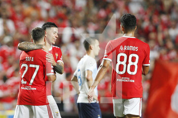 2022-08-23 - Rafa Silva of SL Benfica score 2-0 and celebrates with teammates during the UEFA Champions League, Play-offs, 2nd leg football match between SL Benfica v Dynamo Kyiv on August 23, 2022 at Estadio da Luz in Lisbon, Portugal - FOOTBALL - CHAMPIONS LEAGUE - BENFICA V DYNAMO KYIV - UEFA CHAMPIONS LEAGUE - SOCCER