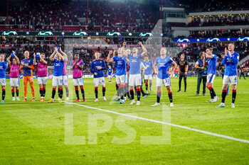 2022-08-24 - Players of Rangers celebrate the win during the UEFA Champions League, Play-Off Second Leg football match between PSV and Rangers on August 24, 2022 at the Philips Stadion in Eindhoven, Netherlands - FOOTBALL - CHAMPIONS LEAGUE - PSV V RANGERS - UEFA CHAMPIONS LEAGUE - SOCCER