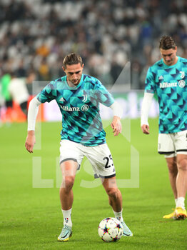 2022-10-05 - Adrien Rabiot (Juventus FC) during warm-up - JUVENTUS FC VS MACCABI HAIFA - UEFA CHAMPIONS LEAGUE - SOCCER