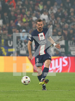 2022-11-02 - Fabian Ruiz (Paris Saint-Germain) - JUVENTUS FC VS PARIS SAINT-GERMAIN FC - UEFA CHAMPIONS LEAGUE - SOCCER