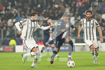 Juventus FC vs Paris Saint-Germain FC - UEFA CHAMPIONS LEAGUE - SOCCER