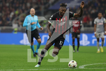 2022-11-02 - Rafael Leao of AC Milan in action during UEFA Champions League 2022/23 Group Stage - Group E football match between AC Milan and FC Red Bull Salzburg at Giuseppe Meazza Stadium, Milan, Italy on November 02, 2022 - AC MILAN VS FC RED BULL SALZBURG - UEFA CHAMPIONS LEAGUE - SOCCER