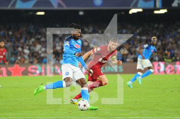 2022-09-07 - Anguissa SSC Napoli   in action during the Uefa Champions League match between SSC Napoli vs FC Liverpool  at Diego Armando Maradona Stadium  - SSN NAPOLI VS LIVERPOOL FC - UEFA CHAMPIONS LEAGUE - SOCCER