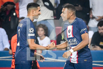 2022-09-06 - Kylian MBAPPE of PSG celebrate his goal with Achraf HAKIMI of PSG during the UEFA Champions League, Group H football match between Paris Saint-Germain and Juventus FC on September 6, 2022 at Parc des Princes stadium in Paris, France - FOOTBALL - CHAMPIONS LEAGUE - PARIS SG V JUVENTUS - UEFA CHAMPIONS LEAGUE - SOCCER