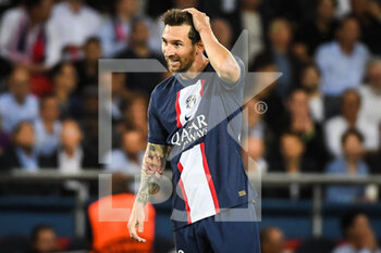 2022-09-06 - Lionel (Leo) MESSI of PSG looks dejected during the UEFA Champions League, Group H football match between Paris Saint-Germain and Juventus FC on September 6, 2022 at Parc des Princes stadium in Paris, France - FOOTBALL - CHAMPIONS LEAGUE - PARIS SG V JUVENTUS - UEFA CHAMPIONS LEAGUE - SOCCER