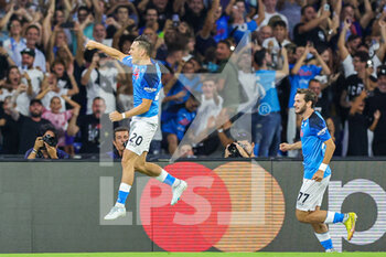 2022-09-07 - Goal 1-0 Piotr Zielinski (20) of Napoli scores from the penalty spot and celebrates during the Champions League match between Napoli and Liverpool at Diego Armando Maradona Stadium, Napoli, Italy on 7 September 2022. Photo Nigel Keene /ProSportsImages / DPPI - FOOTBALL - CHAMPIONS LEAGUE - NAPOLI V LIVERPOOL - UEFA CHAMPIONS LEAGUE - SOCCER