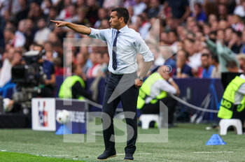 2022-09-07 - head coach Giovanni van Bronckhorst of Rangers during the UEFA Champions League match between Ajax and Rangers at the Johan Cruijff ArenA on September 7, 2022 in Amsterdam, Netherlands - FOOTBALL - CHAMPIONS LEAGUE - AJAX V RANGERS - UEFA CHAMPIONS LEAGUE - SOCCER