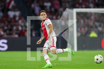 2022-09-07 - Lucas Ocampos of Ajax during the UEFA Champions League match between Ajax and Rangers at the Johan Cruijff ArenA on September 7, 2022 in Amsterdam, Netherlands - FOOTBALL - CHAMPIONS LEAGUE - AJAX V RANGERS - UEFA CHAMPIONS LEAGUE - SOCCER