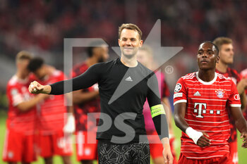 2022-09-13 - Manuel Neuer celebrates at the end of match during the Champions League match between Bayern Munchen and FC Barcelona at Allianz Arena, Munchenl, Germany on 13 September 2022. Photo Marcel Engelbrecht / firo Sportphoto / DPPI - FOOTBALL - CHAMPIONS LEAGUE - BAYERN MUNCHEN V FC BARCELONA - UEFA CHAMPIONS LEAGUE - SOCCER