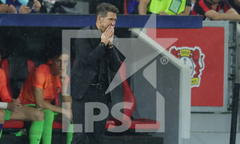 2022-09-13 - Diego Simeone coach of Atletico during the Champions League match between Bayer Leverkusen and Atletico Madrid at BayArena , Leverkusen, Germany on 13 September 2022. Photo Jurgen Fromme / firo Sportphoto / DPPI - FOOTBALL - CHAMPIONS LEAGUE - BAYER LEVERKUSEN V ATLETICO MADRID - UEFA CHAMPIONS LEAGUE - SOCCER