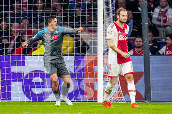 2022-10-04 - Giovanni Simeone of Napoli celebrates his goal 1-6 during the UEFA Champions League, Group A football match between Ajax and Napoli on October 4, 2022 at Johan Cruijff ArenA in Amsterdam, Netherlands - FOOTBALL - CHAMPIONS LEAGUE - AJAX V NAPOLI - UEFA CHAMPIONS LEAGUE - SOCCER