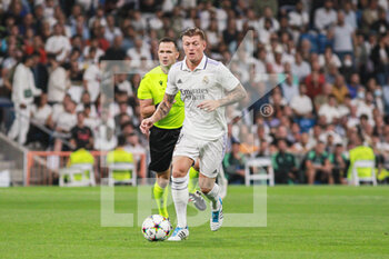 2022-10-05 - Toni Kroos of Real Madrid during the UEFA Champions League, Group F, football match between Real Madrid and Shakhtar Donetsk on October 5, 2022 at Santiago Bernabeu stadium in Madrid, Spain - FOOTBALL - CHAMPIONS LEAGUE - REAL MADRID V SHAKHTAR DONETSK - UEFA CHAMPIONS LEAGUE - SOCCER